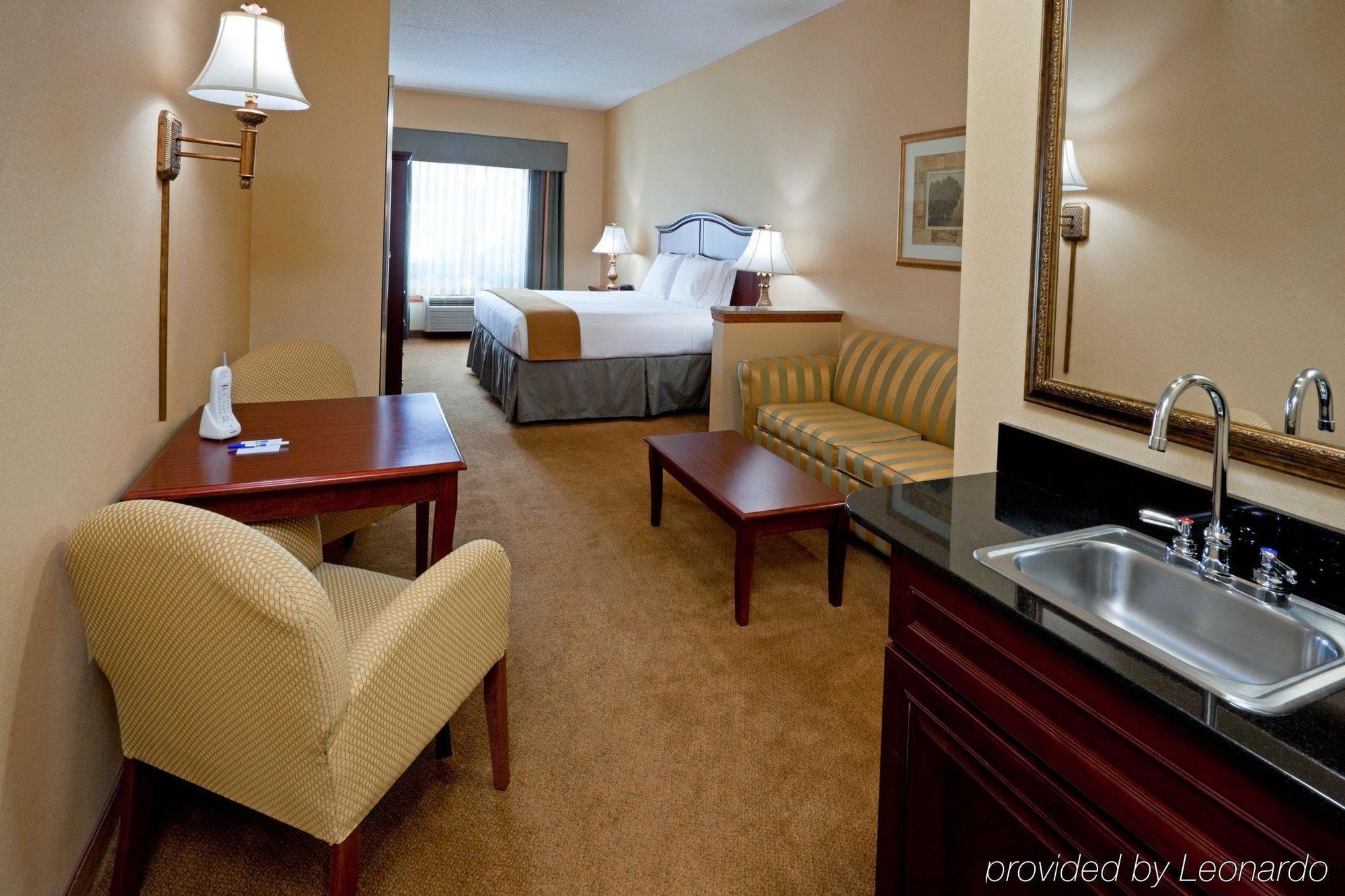 Fairfield Inn & Suites By Marriott Bridgewater Branchburg/Somerville Bagian luar foto