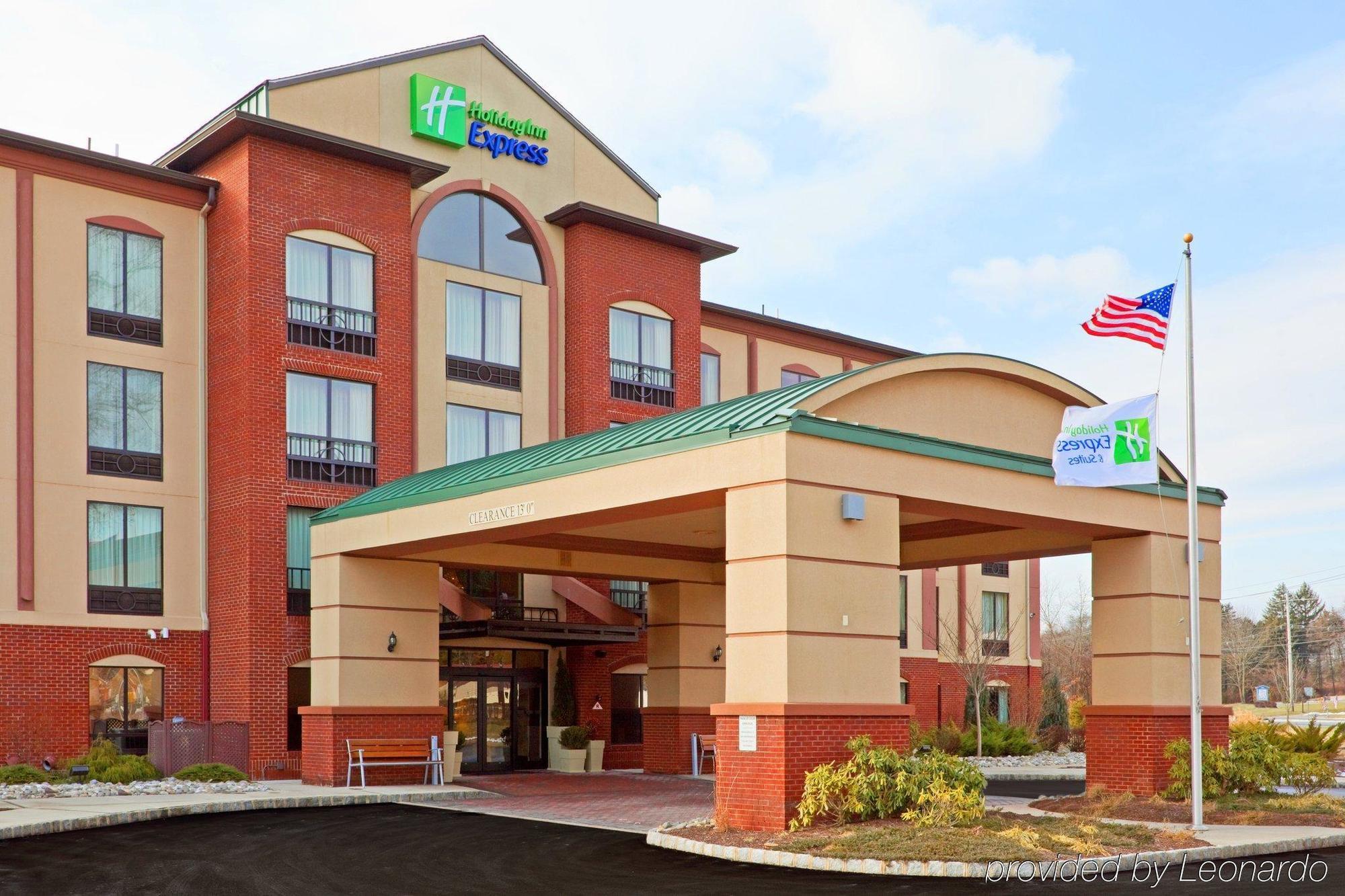 Fairfield Inn & Suites By Marriott Bridgewater Branchburg/Somerville Bagian luar foto